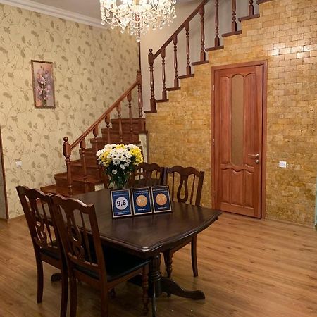 Apartment On Zhukovskogo โอเดสซา ภายนอก รูปภาพ