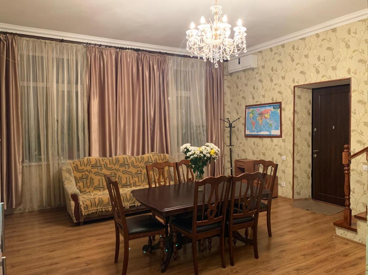 Apartment On Zhukovskogo โอเดสซา ภายนอก รูปภาพ